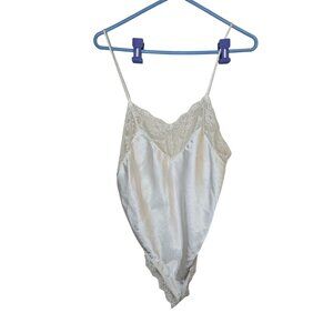 Body Chic Medium White Lace Satin Teddy Lingerie Womens Sleepwear